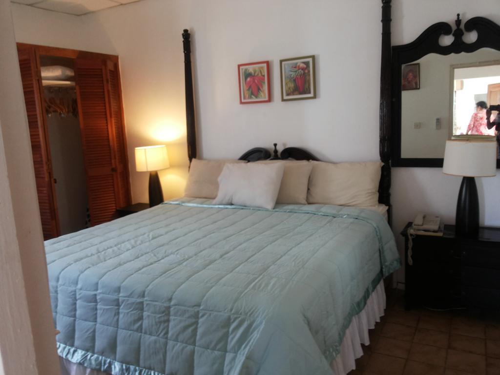 Gem Holiday Beach Resort St. George's Dış mekan fotoğraf