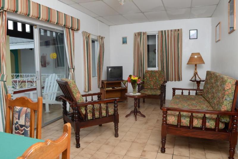 Gem Holiday Beach Resort St. George's Dış mekan fotoğraf
