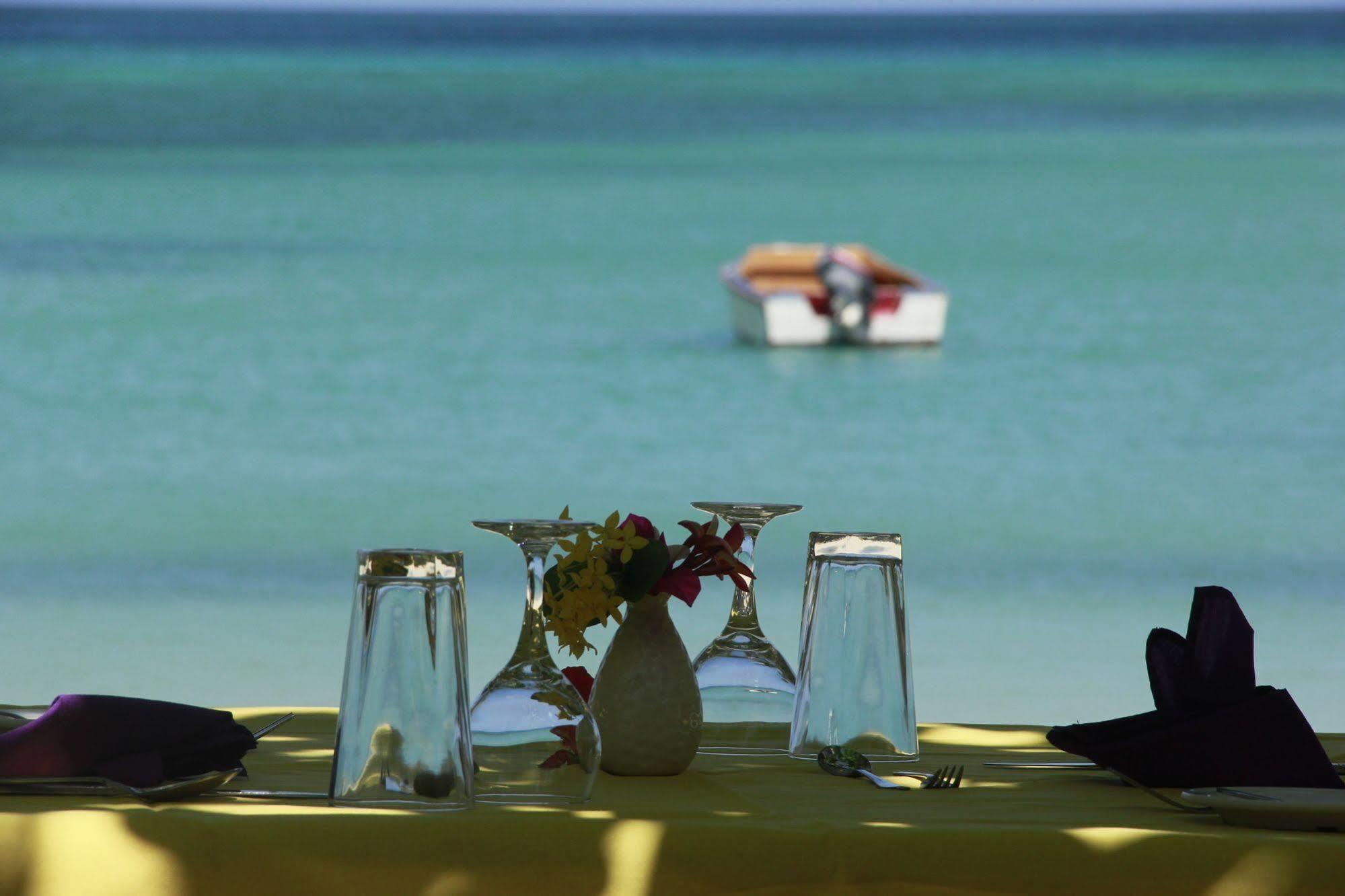 Gem Holiday Beach Resort St. George's Dış mekan fotoğraf